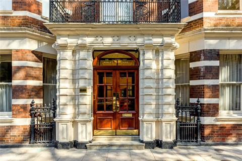 undefined, Ashley Gardens, Thirleby Road, Victoria, London, SW1P