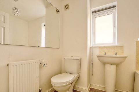 15 Oval View, Middlesbrough, TS4 3SW