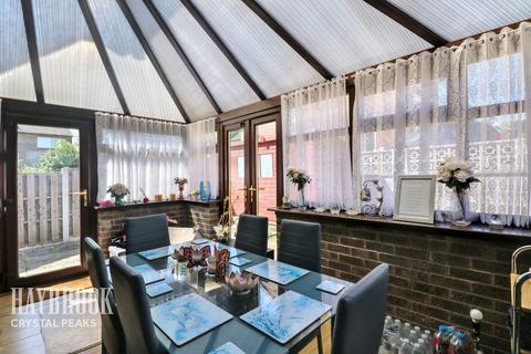 undefined, Pentland Gardens, Waterthorpe