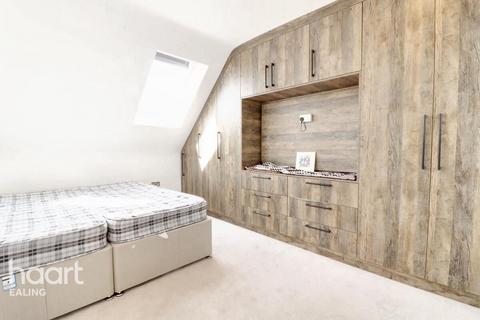 Langstone Mews, London