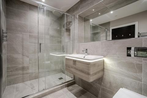 2 bedroom flat for sale, Station Parade, Virginia Water, Surrey, GU25