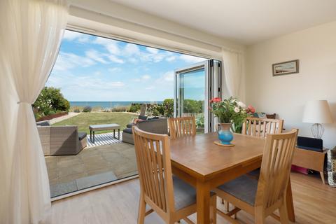 14 Brooklands Close, Herne Bay, CT6 8AW