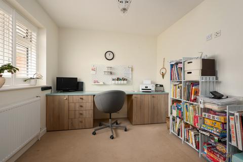 14 Brooklands Close, Herne Bay, CT6 8AW