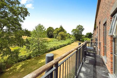 2 bedroom apartment to rent, Gresham Park Road, Old Woking, Woking, Surrey, GU22