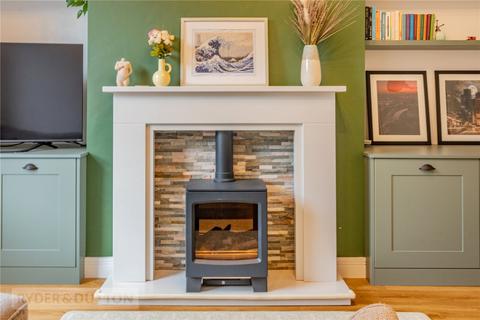 46 Chew Valley Road, Greenfield, Oldham, OL3 7DA