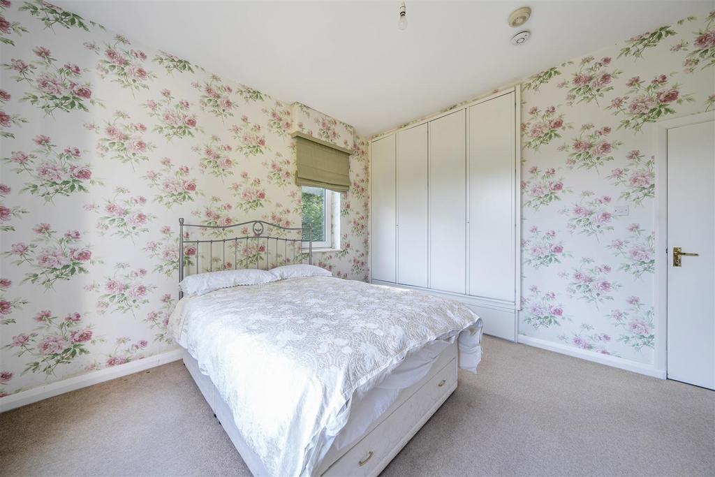 Bedroom 1.2
