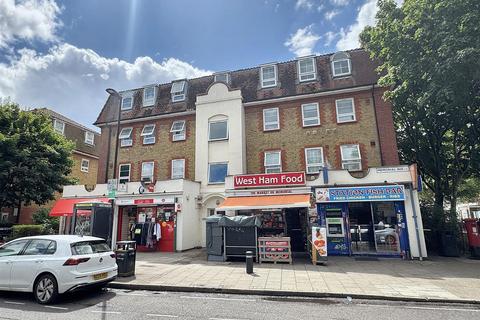 undefined, Memorial Avenue, London