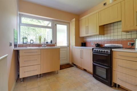 2 bedroom detached bungalow for sale, Grove Park Avenue, Church Lawton