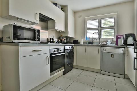 3 bedroom end of terrace house for sale, Driffield, East Riding Of Yorkshire YO25