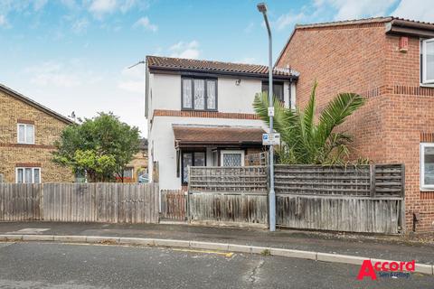 undefined, Blunden Close, Dagenham, RM8