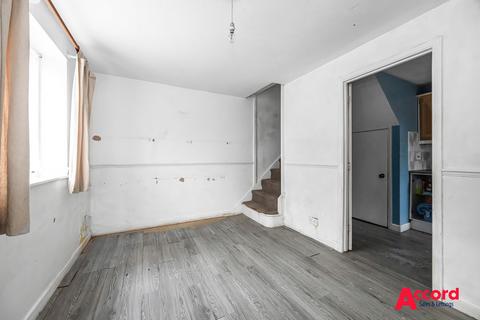 undefined, Blunden Close, Dagenham, RM8