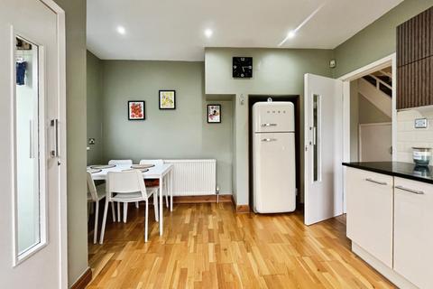4 bedroom semi-detached house for sale, Mill Walk, Cottingham, HU16 4RP