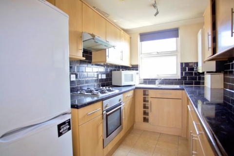 1 bedroom flat to rent, London, IG6 2AR