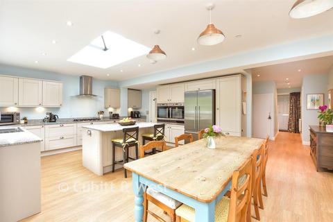 3 bedroom chalet for sale, Martineau Drive, Dorking, Surrey