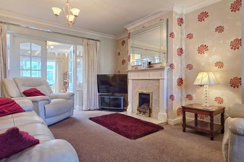 67 Ampthill Road, Maulden, Bedford, MK45 2DH