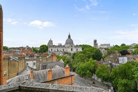 2 bedroom apartment for sale, London SW3