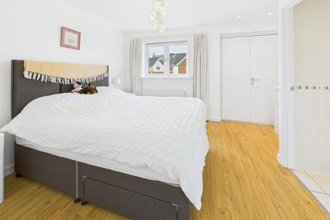 5 bedroom detached house for sale, Hastings Crescent, Old St. Mellons, Cardiff. CF3