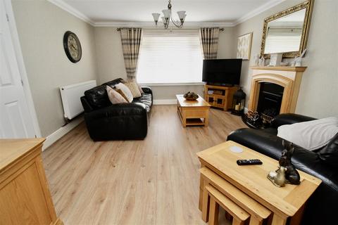 4 bedroom detached house for sale, Kingsleigh Drive, Birmingham B36