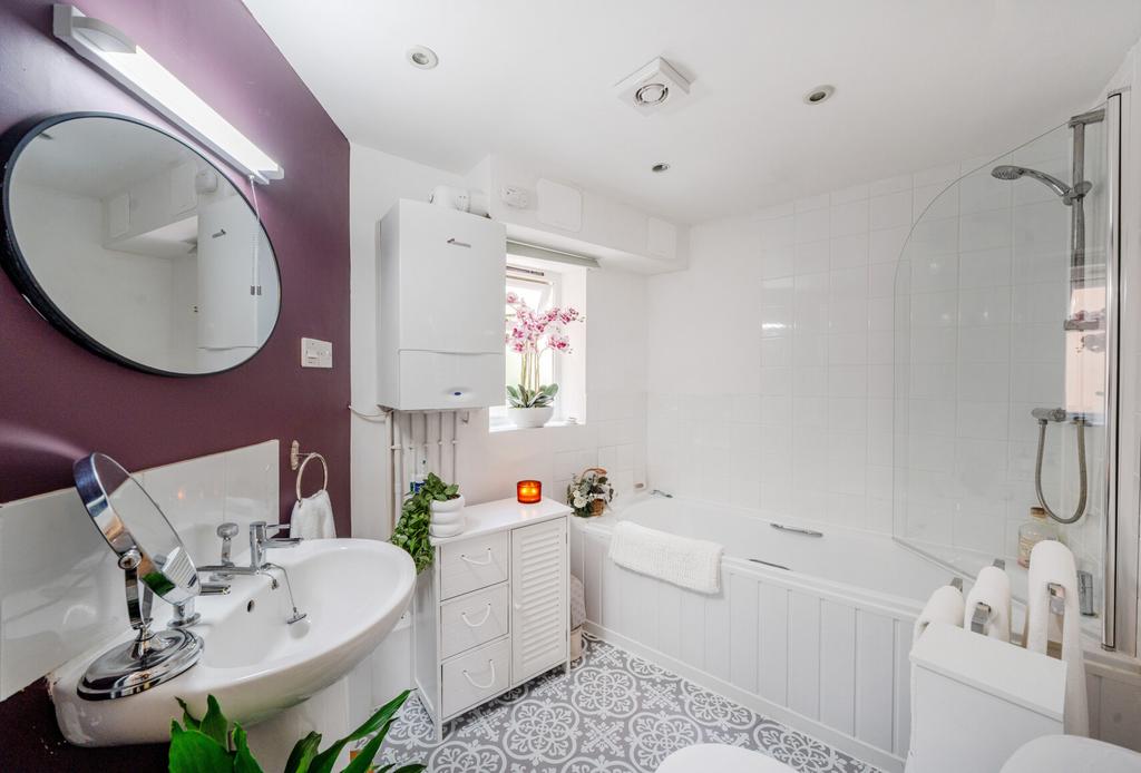 1319078 14 686670...