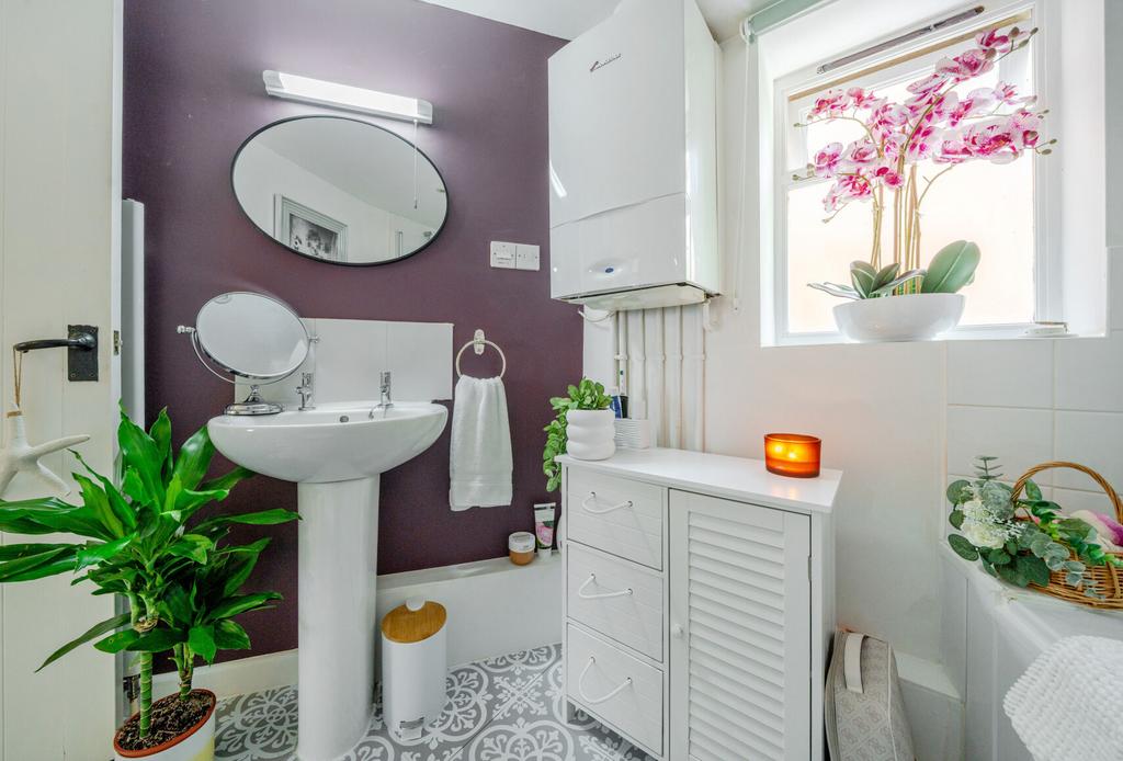 1319078 13 686670...