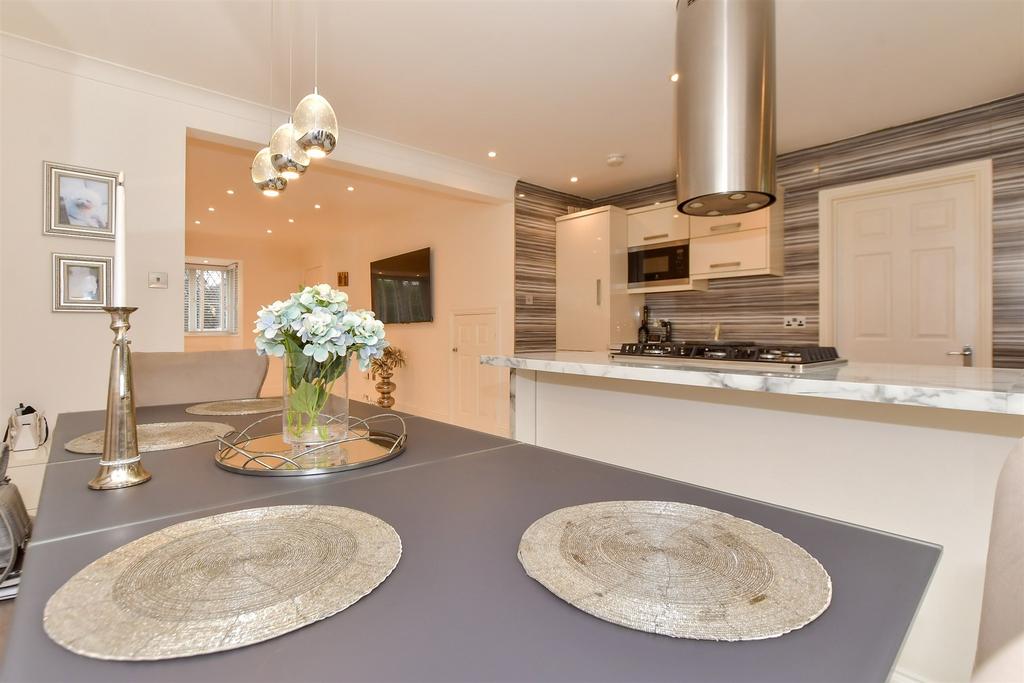 Kitchen/ Diner