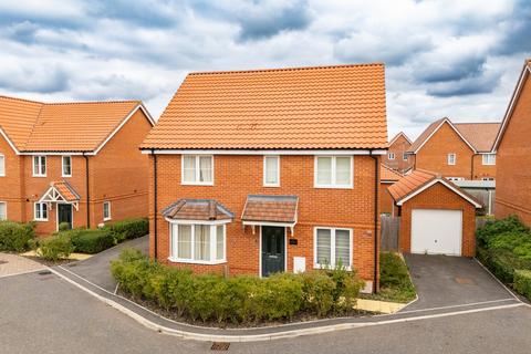 4 bedroom detached house for sale, Jefferson Way, Alresford, Colchester, CO7