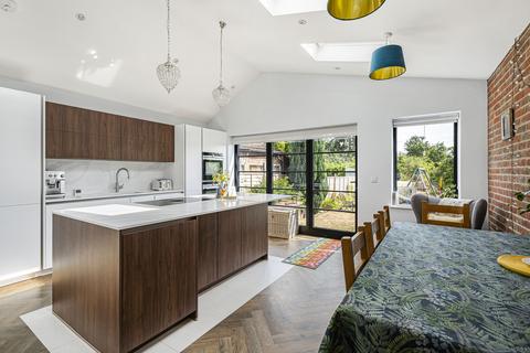 4 bedroom semi-detached house for sale, Bettespol Meadows, Redbourn, St. Albans, AL3