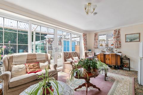 undefined, Valley Drive, Ilkley, West Yorkshire, LS29