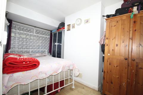 undefined, Federal Road, Perivale, Middlesex UB6