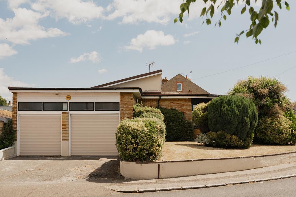 296856 - 67 Shoebury Road, Southend-on-Sea-42.jpg
