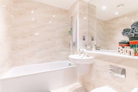 1 bedroom flat for sale, Coles Green Road, Dollis Hill, London, NW2