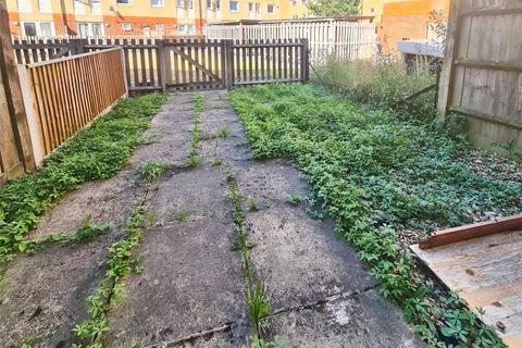 1 bedroom terraced house to rent, White Star Place, Hampshire SO14
