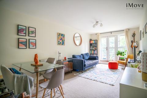 1 bedroom flat for sale, Carfax House, London SE20