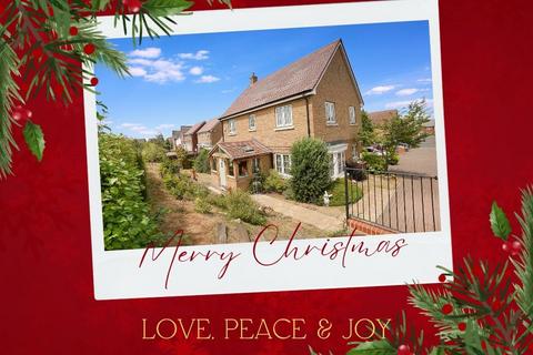 4 bedroom detached house for sale, Woods Edge, Rainham