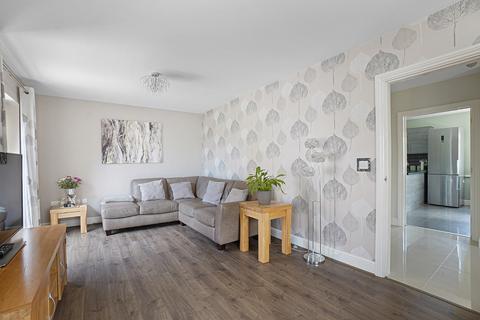 4 bedroom detached house for sale, Woods Edge, Rainham