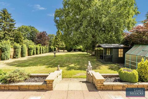 3 bedroom detached bungalow for sale, Fairfield Road, Market Harborough
