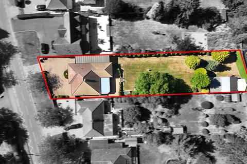 3 bedroom detached bungalow for sale, Fairfield Road, Market Harborough