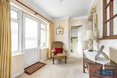 3 bedroom detached bungalow for sale, Fairfield Road, Market Harborough