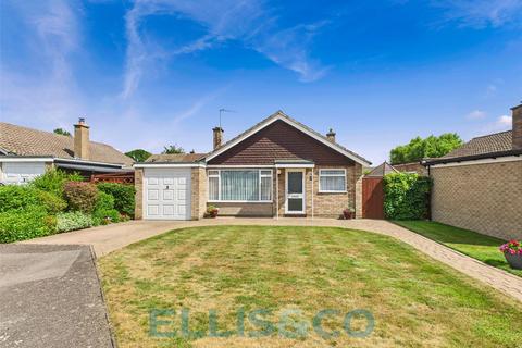 3 bedroom bungalow for sale, Cavendish Close, Tonbridge, Kent, TN10