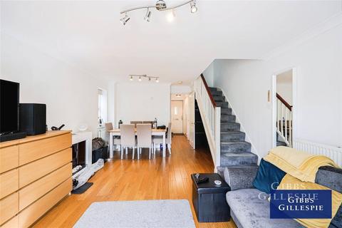2 bedroom terraced house to rent, Longman Close, Watford, WD18