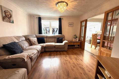 5 bedroom detached house for sale, Spencer Way, Stowmarket