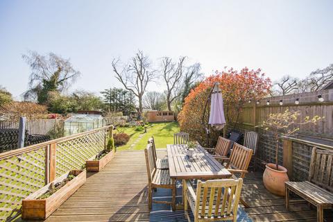 3 Down Avenue, Lamberhurst, Tunbridge Wells, TN3 8HR