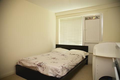 undefined, Elm Grove, WIMBLEDON SW19