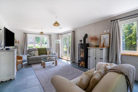 4 bedroom detached house for sale, Church Road, Tadley, Hampshire, RG26