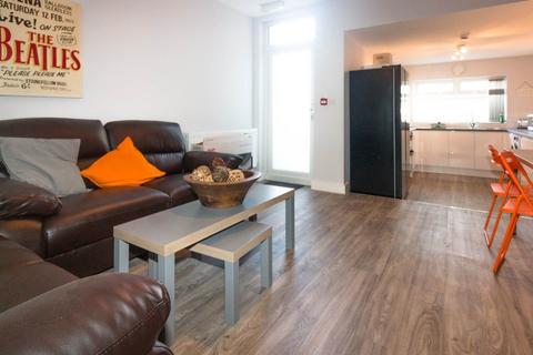 6 bedroom terraced house for sale, Romer Road, Liverpool