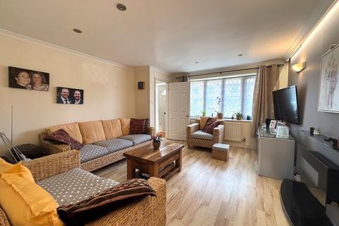 32 Waterside View, Rudheath, Northwich, CW9 7EG