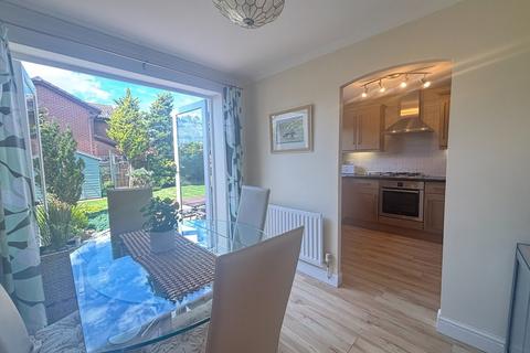 32 Waterside View, Rudheath, Northwich, CW9 7EG