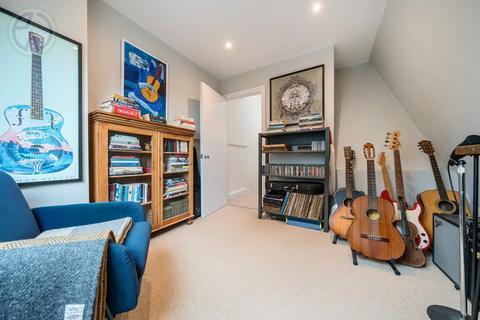 75 Acre Road, London, SW19 2AL