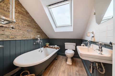 75 Acre Road, London, SW19 2AL