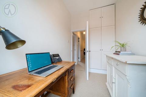 75 Acre Road, London, SW19 2AL